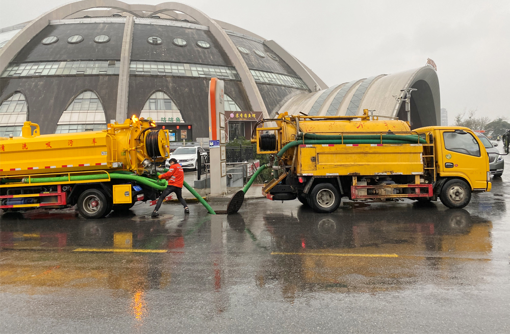 271花园路商场管道清淤