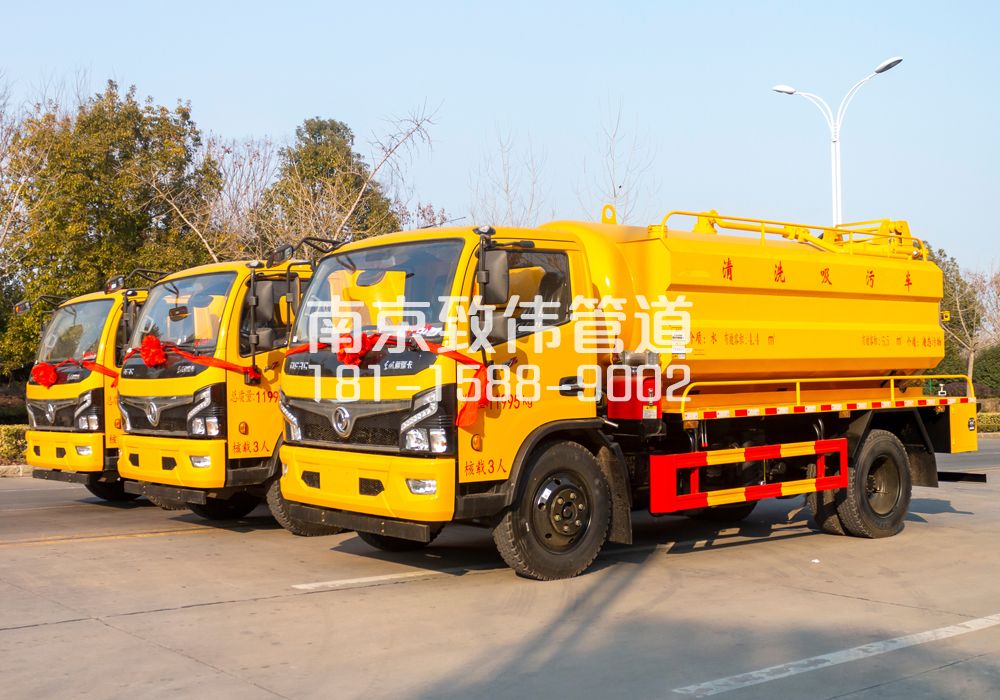 369花园路多利卡吸污车